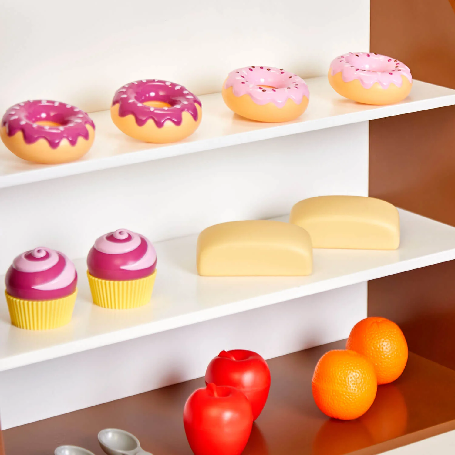 Café & Bakery - Image 5