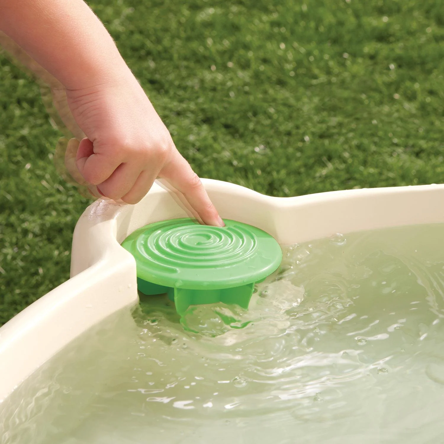 Spiralin' Seas Waterpark - Image 6